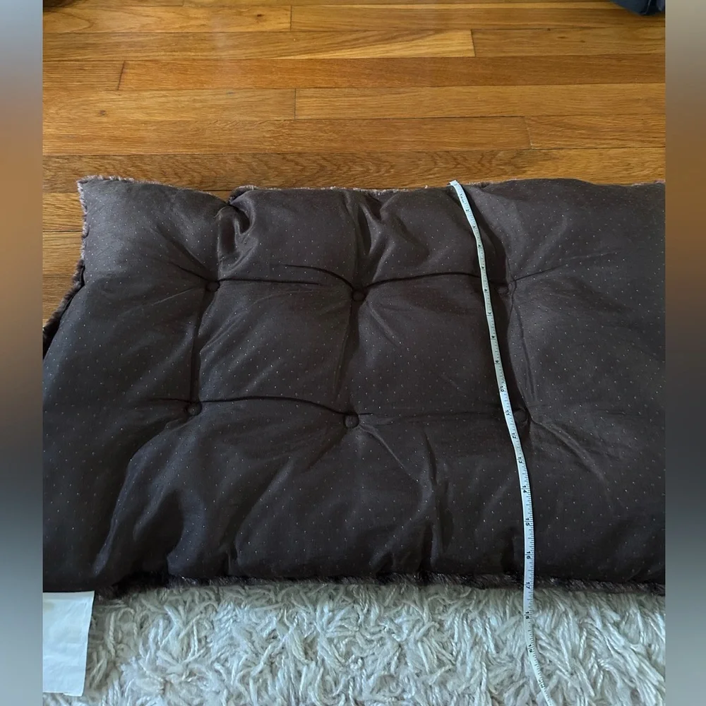 BOGO Brown Faux Fur Crate Mat